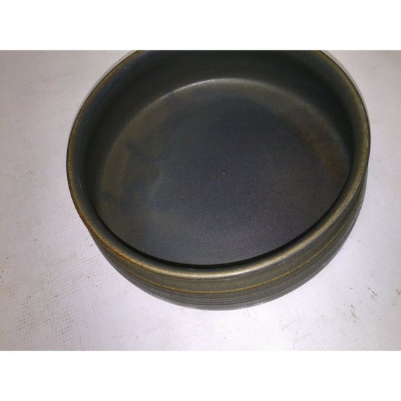 Covered Stoneware Dish - 8.5" x 3” - RIbbed Sides- Baking Dish - Picture 7 of 12